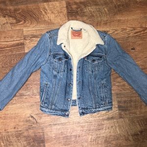 Levis Trucker Jacket